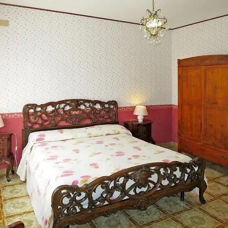 Colle Flaviano بيت للعطل Casperia